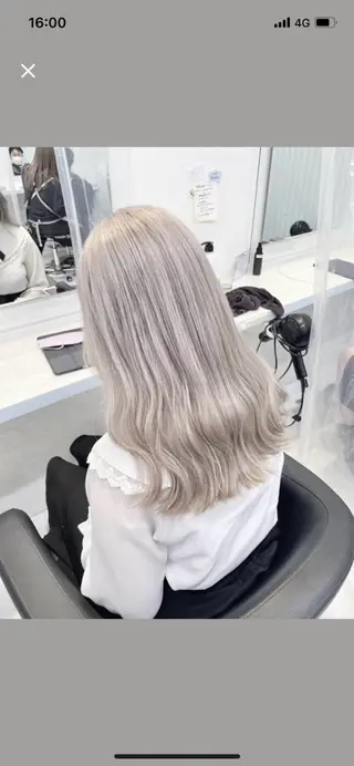 セミロング ‎🤍札幌ハイトーン 🤍シンゴのヘアスタイル