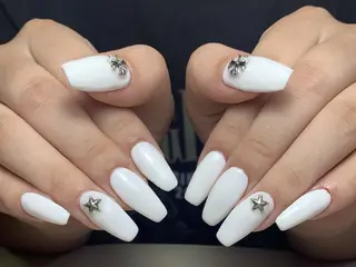 ネイル 💜MIYA nail鶴見店のネイルデザイン