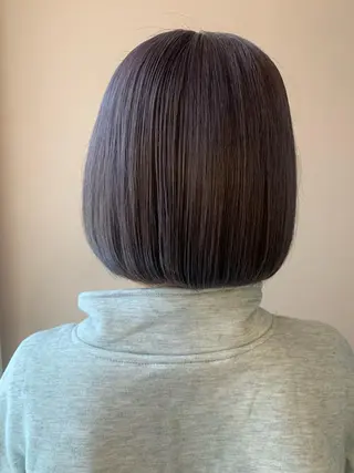 ショート カラー hubhair レイヤー/透明感のヘアスタイル