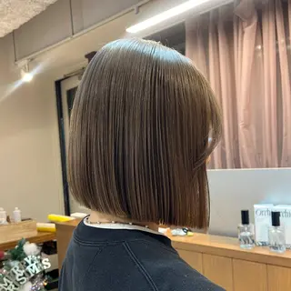 ショート カラー satone 🩵のヘアスタイル