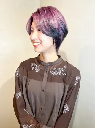 ショート カラー Aya/四条烏丸/ 酸性ストレートのヘアスタイル