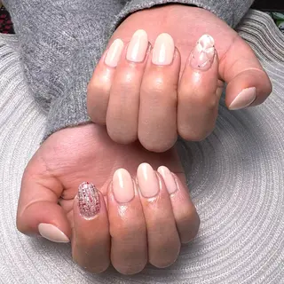 ネイル HAILEY nail saronのネイルデザイン