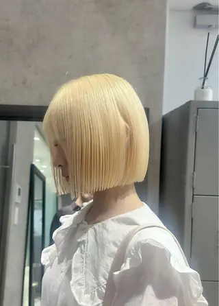 ショート カラー 井口 泰輝のヘアスタイル