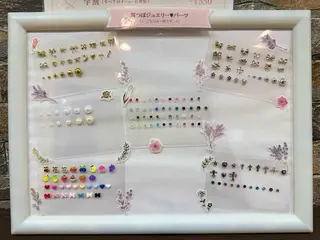 ボディジュエリー・ 耳つぼ🦋.*˚椎名のその他イメージ