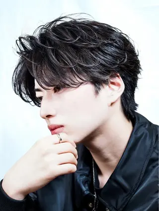 パーマ 角戸 嵐のヘアスタイル