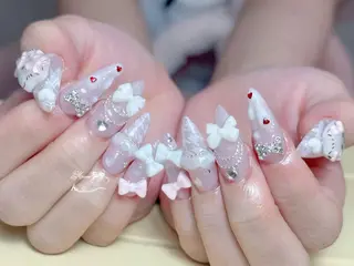 ネイル yukina 長さ出しネイル専門店のネイルデザイン