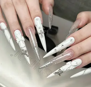 ネイル Miya🎀 nailのネイルデザイン