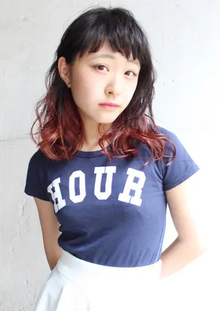 カラー 桑名 淳のヘアスタイル