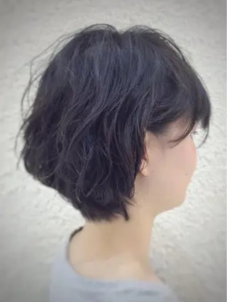 ショート カラー パーマ ビビデ枚方店 店長 濵添 健太郎のヘアスタイル
