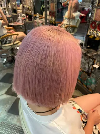 ショート カラー KOYA コヤのヘアスタイル