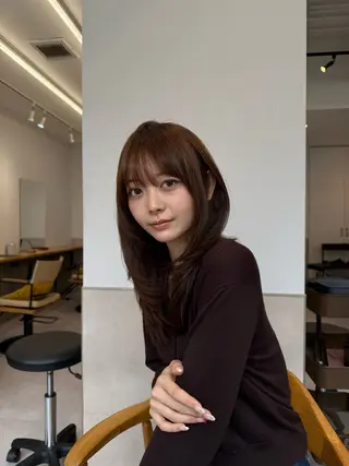 セミロング レイヤーカット ショートカットパーマのヘアスタイル