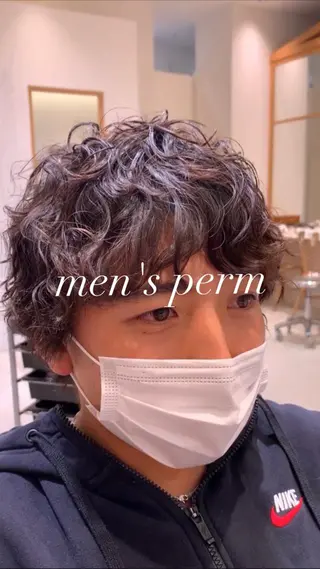 ショート パーマ メンズ ARMONY秋山輝也 コテ巻き風パーマ特化のヘアスタイル