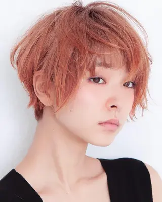 ショート Livingu youのヘアスタイル