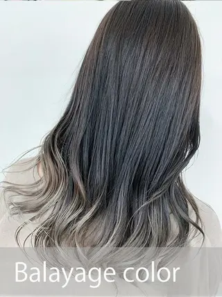 セミロング カラー PEQSS HAIRのヘアスタイル