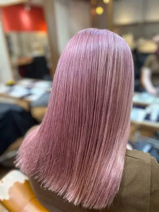セミロング カラー 🎨デザイン🥇 美髪・艶髪 日暮千敬のヘアスタイル