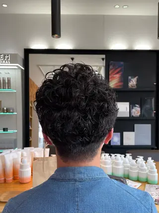 ショート パーマ メンズ メンズヘア⚜️志村 哲也⚜️のヘアスタイル