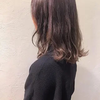 セミロング カラー パーマ ヘアアレンジ メンズ キッズ ネイル マツエク・マツパ インナーカラー/ KANAのヘアスタイル