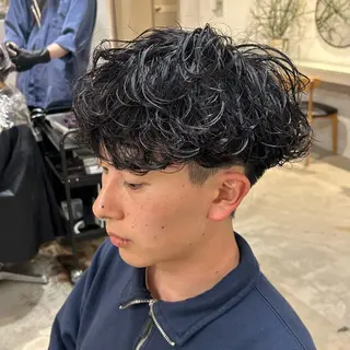 パーマ メンズ メンズ清潔感のプロ 💈メンズパーマ藤田のヘアスタイル