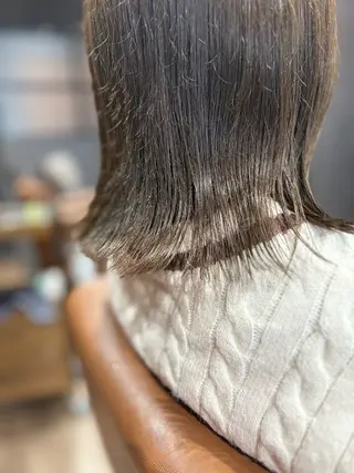 ミディアム カラー CAFNE ✂︎のヘアスタイル