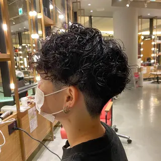 ショート パーマ メンズ unopulir 景山 凌のヘアスタイル