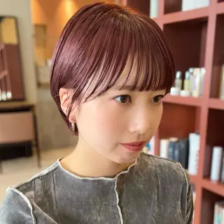 ショート カラー 顔まわり🥨レイヤー /透明感/水口舞奈のヘアスタイル