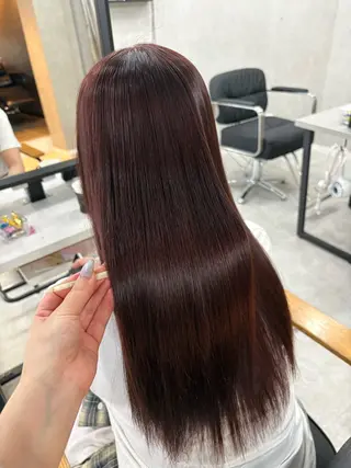 ロング 縮毛矯正×透明感 カラー hinataのヘアスタイル