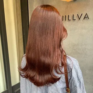 カラー N° +aero 横浜のヘアスタイル