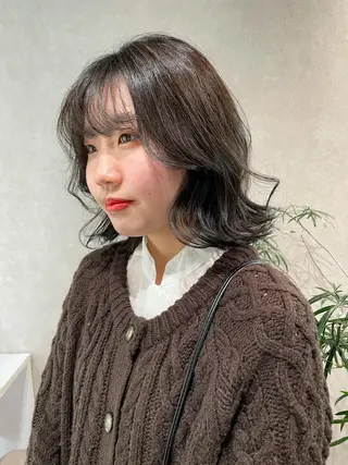 ミディアム カラー ナチュラル透明感🌱 小山美樹子のヘアスタイル