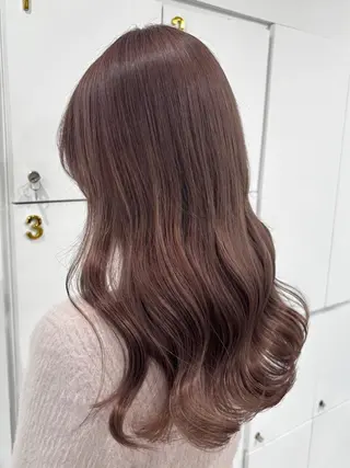 セミロング ブリーチ透明感カラー 🍀mizuki🍀のヘアスタイル