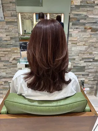 ミディアム 石渡このみ 🍊レイヤーカットのヘアスタイル