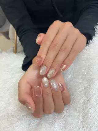 ネイル 佐藤 依娜のネイルデザイン