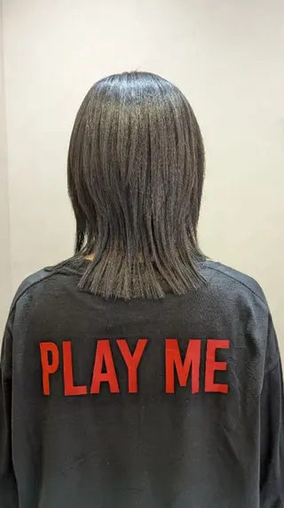 ミディアム カラー いずみ こずえのヘアスタイル