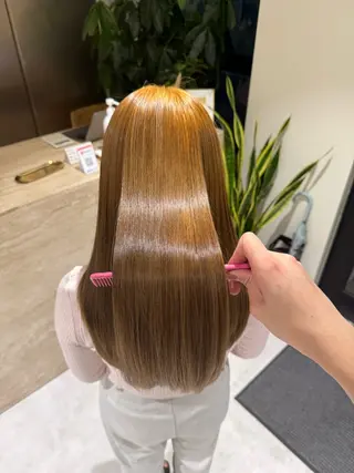 ロング カラー 透明感カラー🌿 グレージュ🐺陽介のヘアスタイル