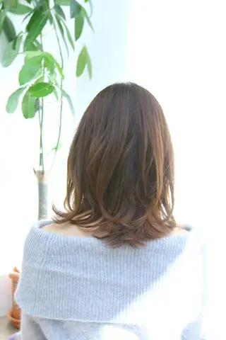 ミディアム リ コのヘアスタイル