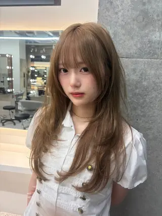 ロング カラー あ い か 🎀 レイヤーカットのヘアスタイル