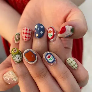 ネイル 栗田 ゆう子のネイルデザイン