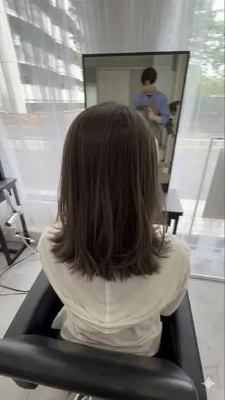 ミディアム カラー 【CLOVE】阿世賀 潤のヘアスタイル