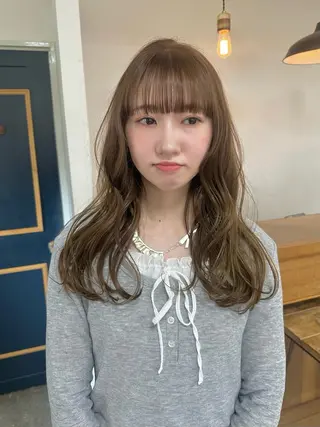 セミロング NAGISA 🎀艶髪カラー🎀のヘアスタイル