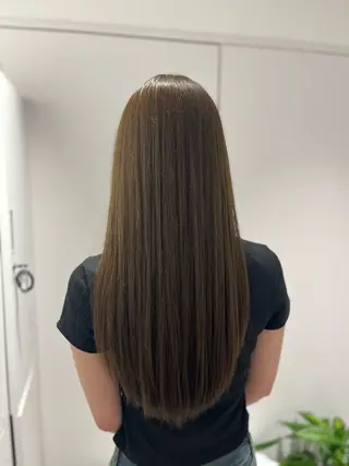 ロング 佐々木 梨乃のヘアスタイル