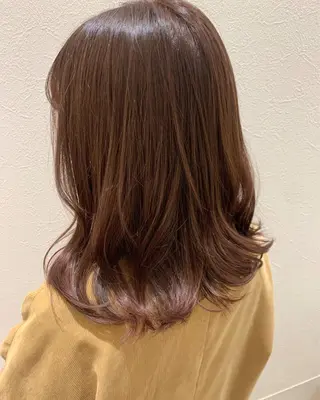 ミディアム カラー hubhair レイヤー/透明感のヘアスタイル