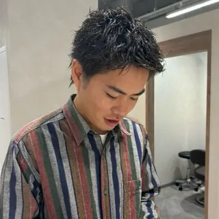 パーマ メンズ スパイキーショート 平出天翔のヘアスタイル