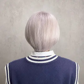 ショート カラー 🪽透明感🪽ブ リーチ特化✨Ainaのヘアスタイル