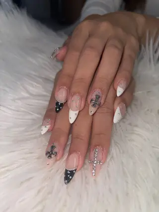 ネイル tener 🪷Natsukiのネイルデザイン