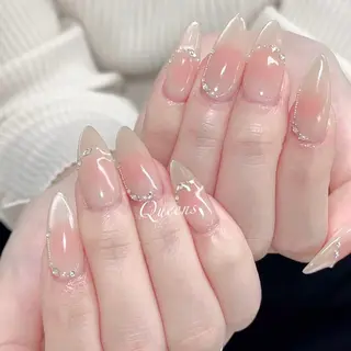 ネイル Queens マオのネイルデザイン