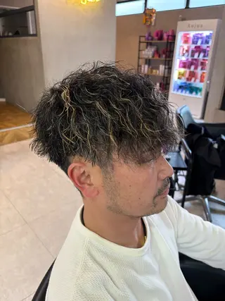 メンズ KUMA🧸インナー /メンズパーマのヘアスタイル