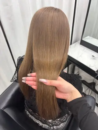 ロング カラー ブリーチ/エクステ モデル募集中🖤のヘアスタイル