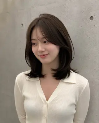 ミディアム カラー パーマ ヘアアレンジ 🌱透明感カラー🌱 レイヤー/コウスケのヘアスタイル