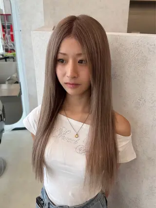 ロング カラー Nene /Roverのヘアスタイル