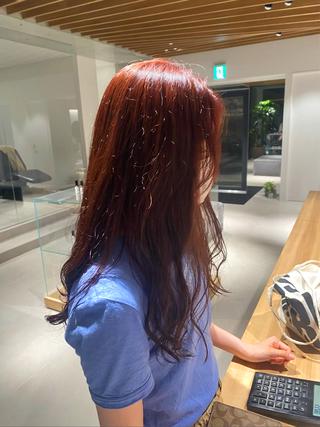 ロング カラー 朝倉 南のヘアスタイル