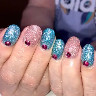 ネイル Legit nail salonのネイルデザイン